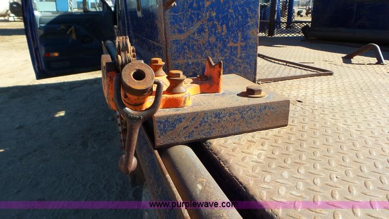 image for item K6976 1996 Ford F450 Super Duty flatbed truck