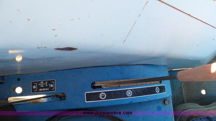 image for item K6977 1996 New Holland 1920 MFWD tractor