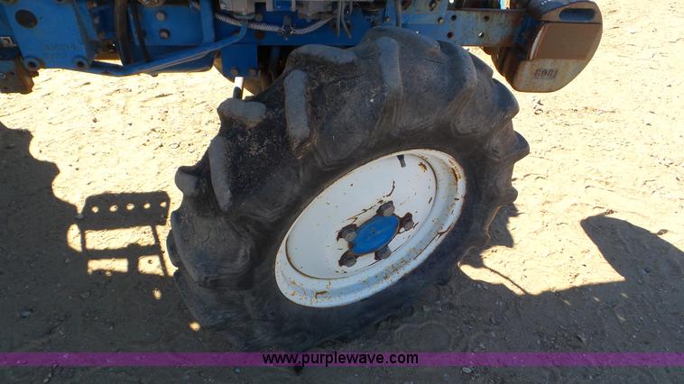 image for item K6977 1996 New Holland 1920 MFWD tractor