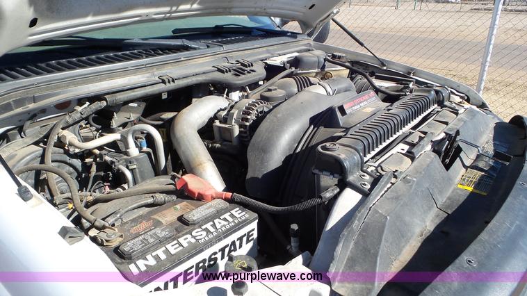 image for item K6978 2007 Ford F450 Super Duty flatbed truck