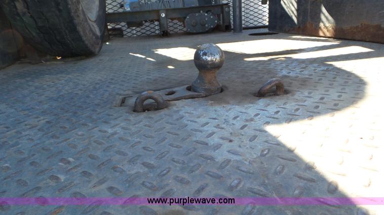 image for item K6978 2007 Ford F450 Super Duty flatbed truck