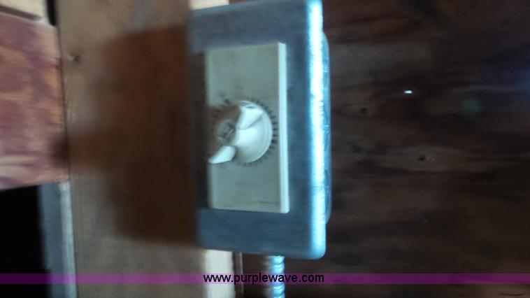 image for item K6983 Storage container