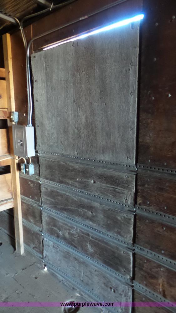 image for item K6983 Storage container