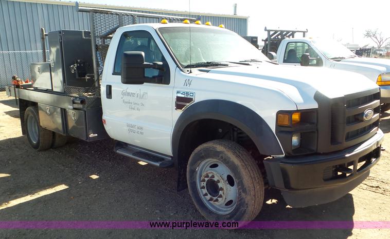 image for item K6996 2008 Ford F450 Super Duty flatbed truck