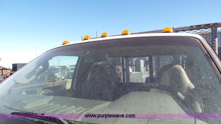 image for item K6996 2008 Ford F450 Super Duty flatbed truck