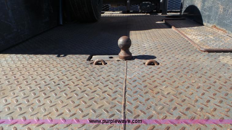 image for item K6996 2008 Ford F450 Super Duty flatbed truck