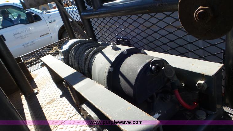 image for item K6996 2008 Ford F450 Super Duty flatbed truck