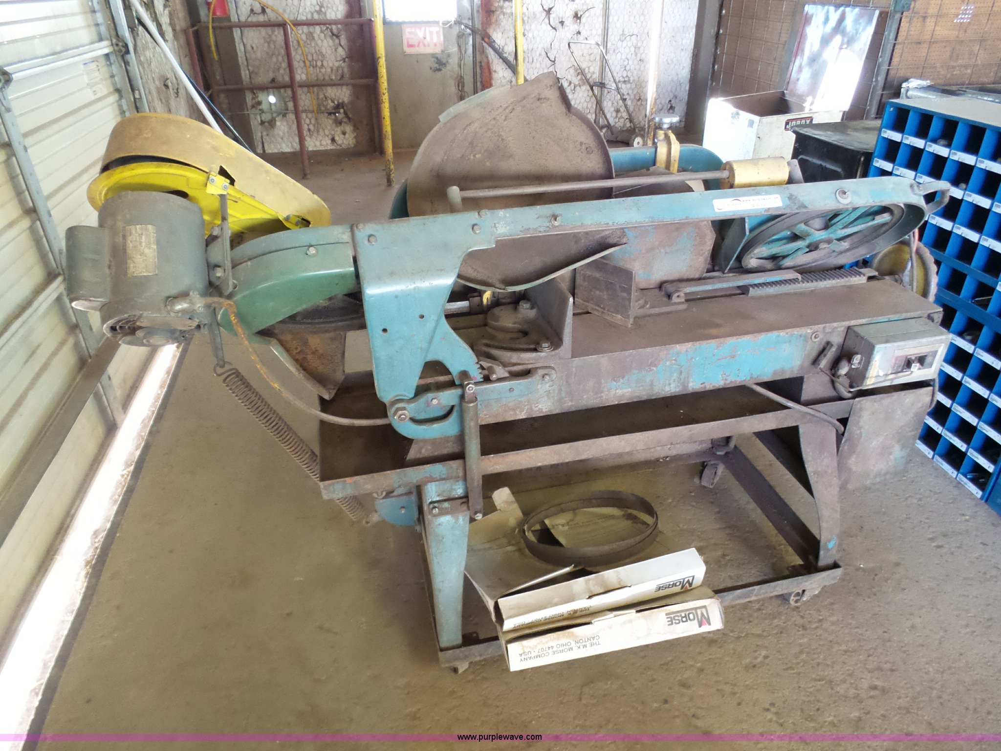 Wellsaw 1000 metal band saw in Liberal, KS | Item AW9257 sold | Purple Wave