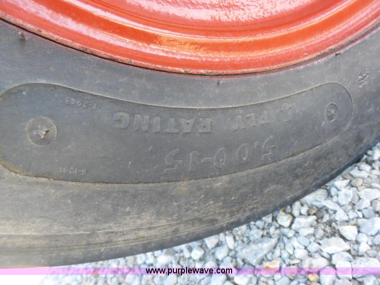 image for item AX9221 Minneapolis Moline RTU tractor
