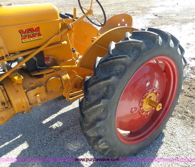 image for item AX9221 Minneapolis Moline RTU tractor