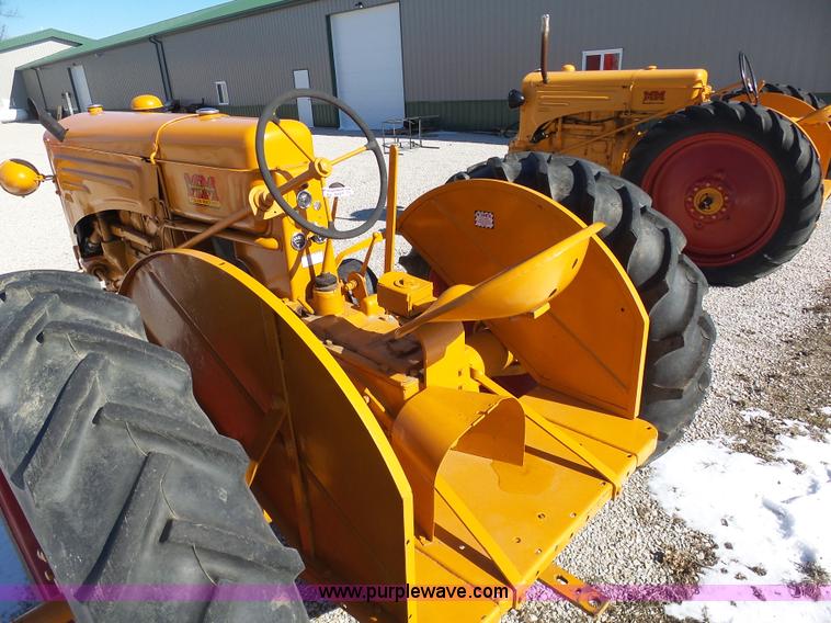 image for item AX9221 Minneapolis Moline RTU tractor
