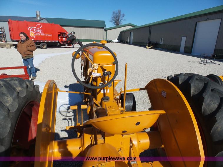 image for item AX9221 Minneapolis Moline RTU tractor