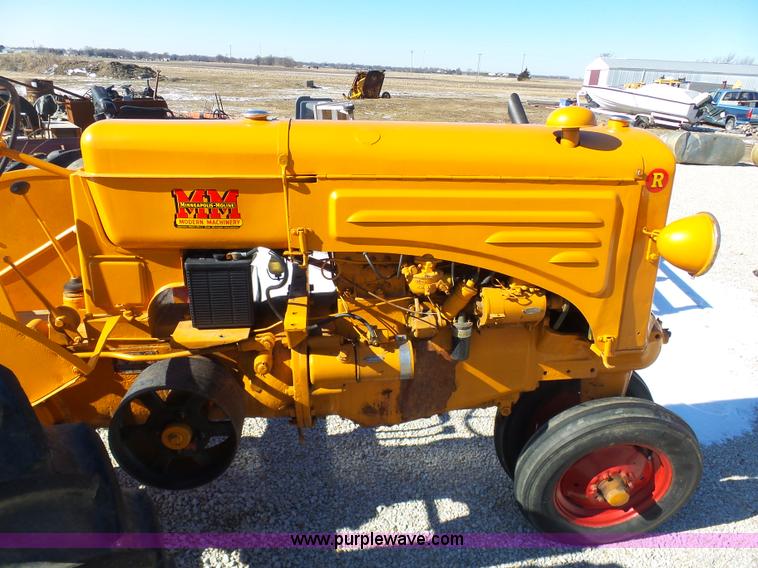 image for item AX9221 Minneapolis Moline RTU tractor