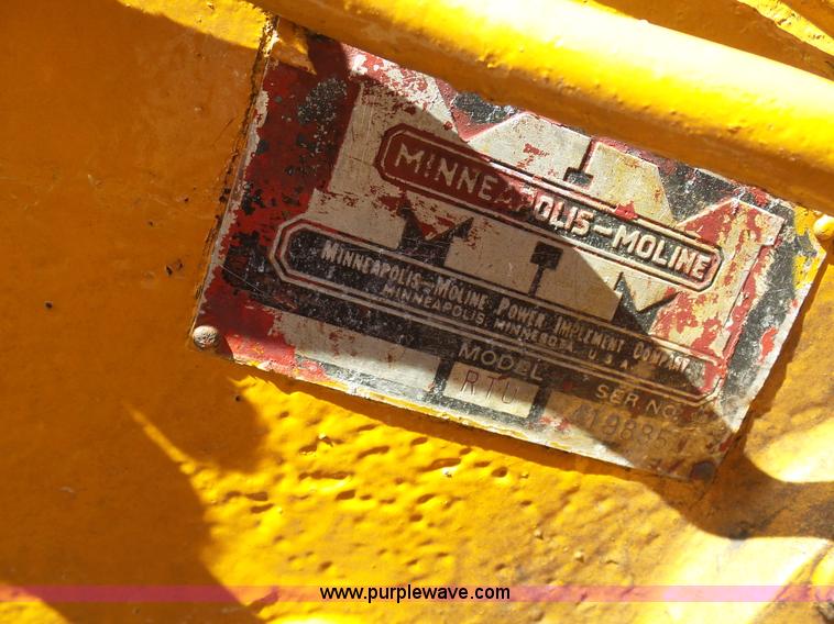 image for item AX9221 Minneapolis Moline RTU tractor