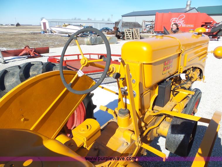 image for item AX9221 Minneapolis Moline RTU tractor
