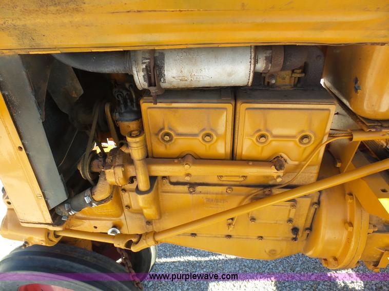 image for item AX9221 Minneapolis Moline RTU tractor