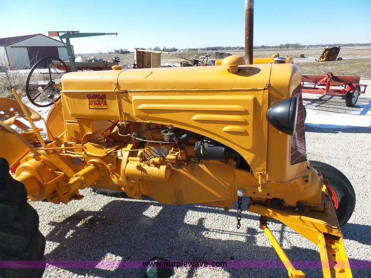 image for item AX9222 Minneapolis Moline EE tractor