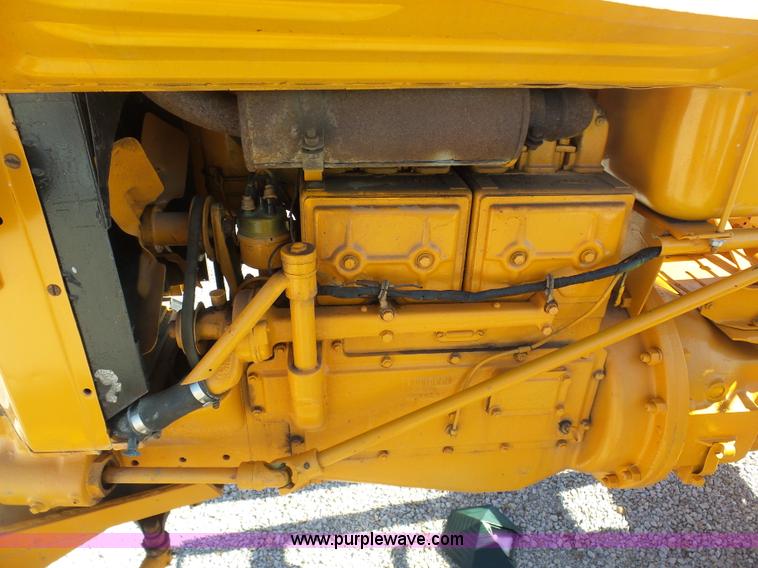 image for item AX9222 Minneapolis Moline EE tractor
