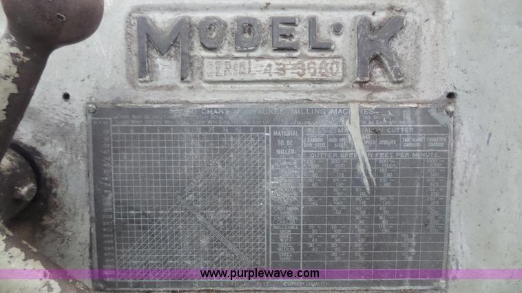 image for item BF9130 Milwaukee K milling machine