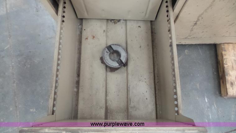 image for item BF9130 Milwaukee K milling machine