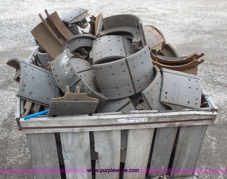 image for item BF9156 Assorted brakes shoes