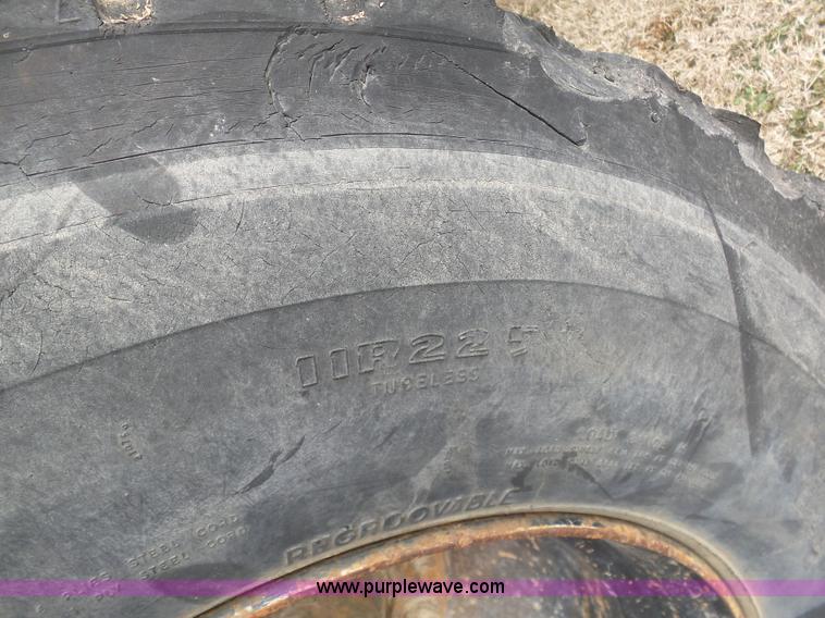 image for item BI9235 1989 GMC TopKick 7000 dump truck