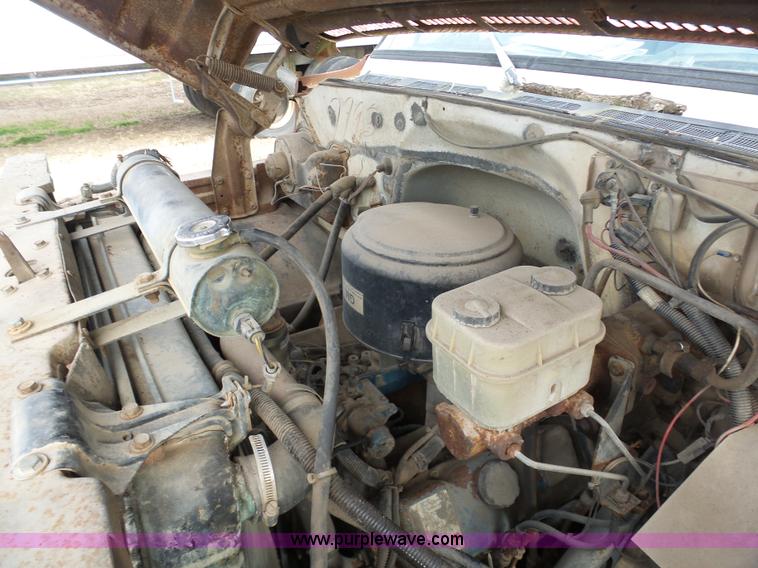 image for item BI9235 1989 GMC TopKick 7000 dump truck