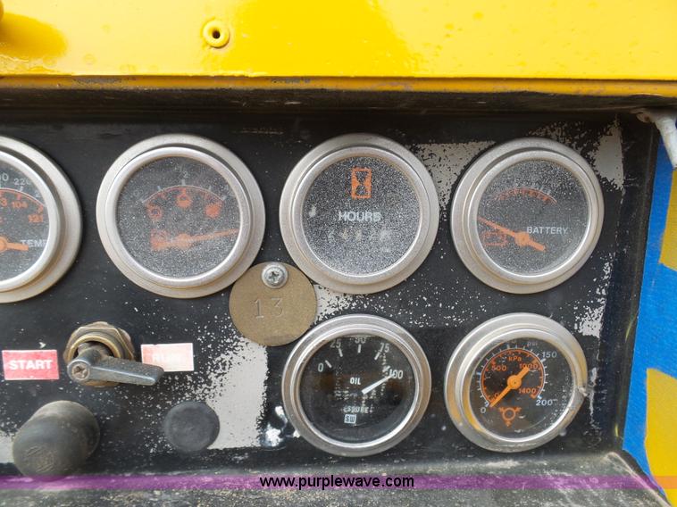 image for item BI9238 Sullivan D175 air compressor