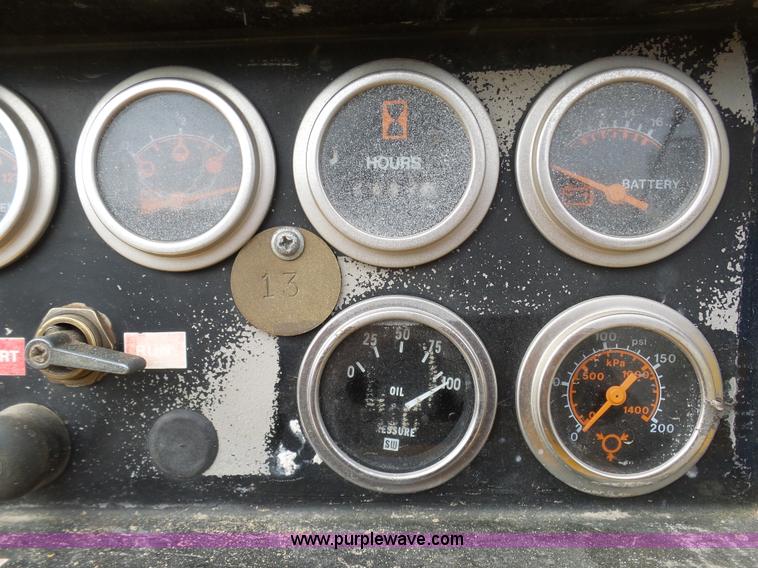 image for item BI9238 Sullivan D175 air compressor