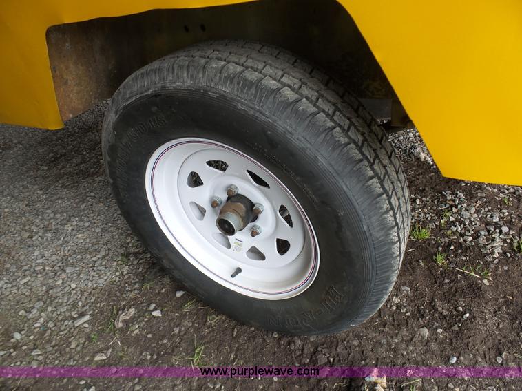 image for item BI9238 Sullivan D175 air compressor