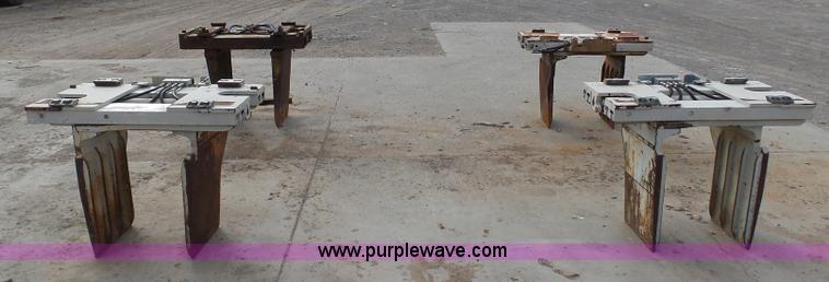 image for item BI9239 (4) forklift bale clamps