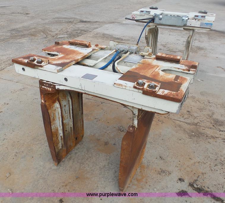 image for item BI9239 (4) forklift bale clamps