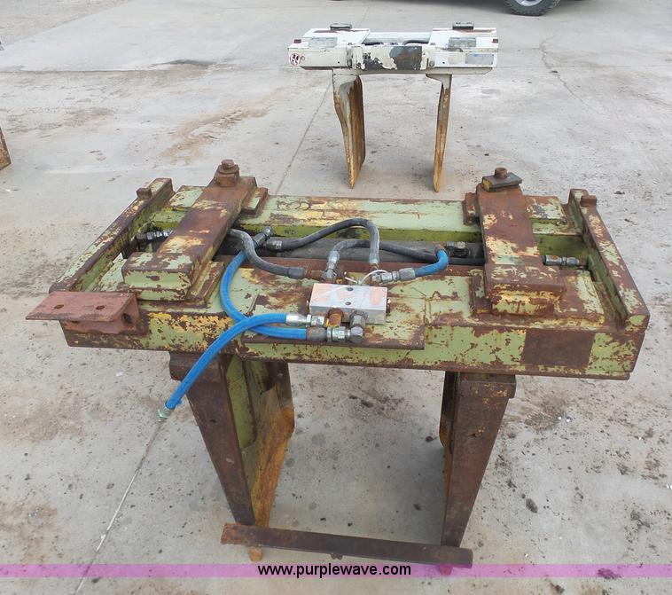 image for item BI9239 (4) forklift bale clamps