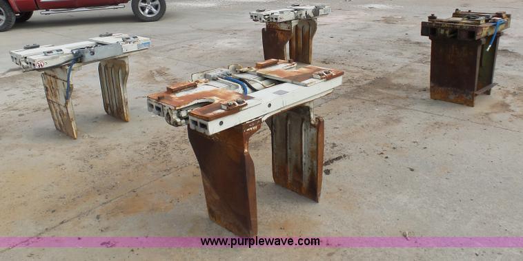 image for item BI9239 (4) forklift bale clamps