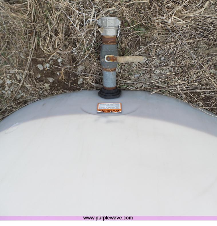 image for item BL9683 (3) poly tanks