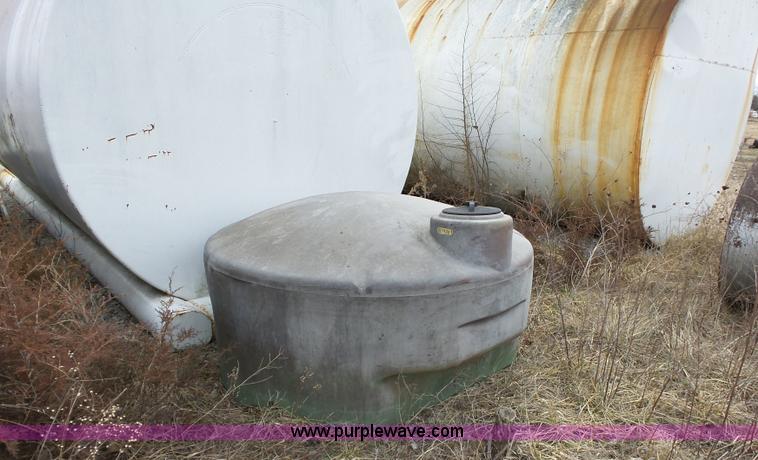 image for item BL9683 (3) poly tanks