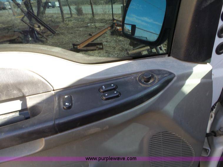 image for item BL9696 2006 Ford F250 Super Duty SuperCab pickup truck