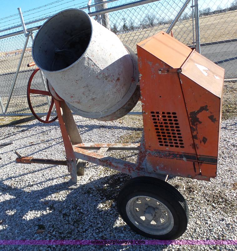 image for item BL9697 Crown cement mixer