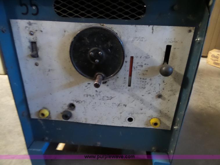 image for item BL9702 Miller AC/DC arc welder