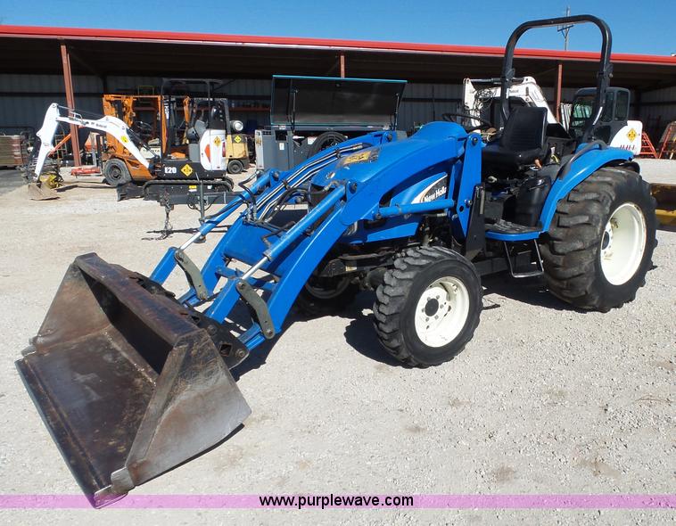 image for item BL9707 2003 New Holland TC40DA MFWD tractor