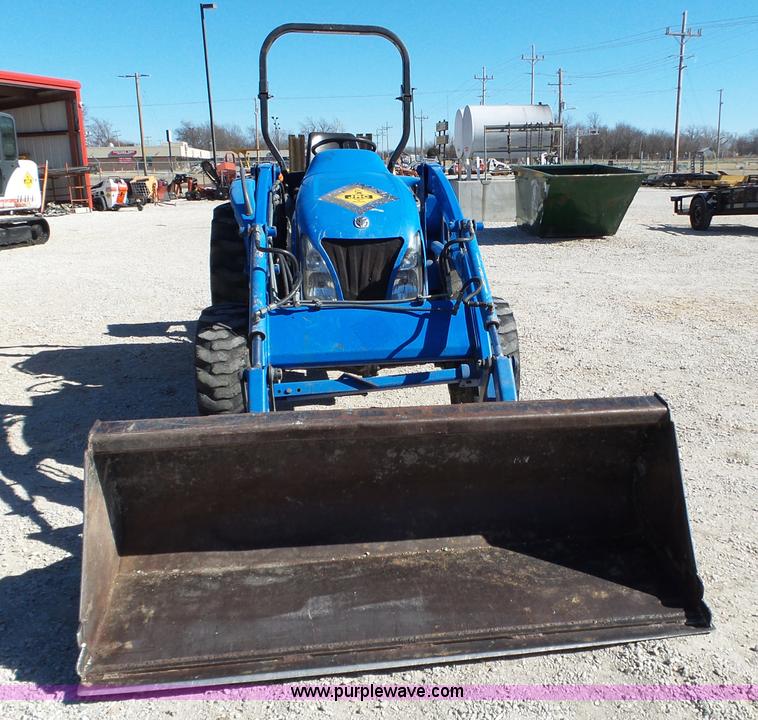 image for item BL9707 2003 New Holland TC40DA MFWD tractor