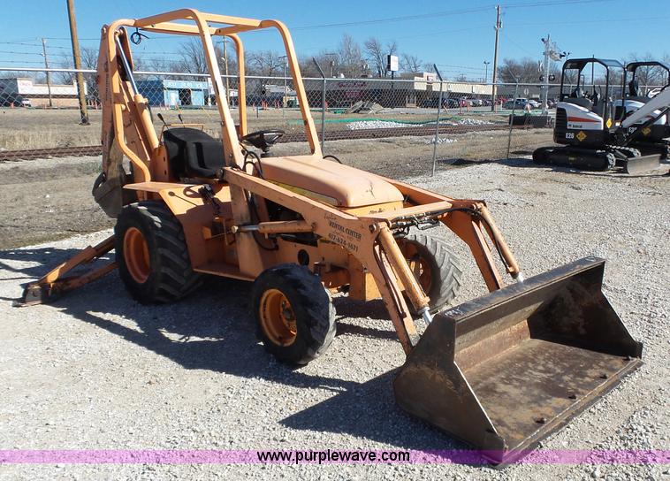 image for item BL9709 Allmand TLB325 backhoe