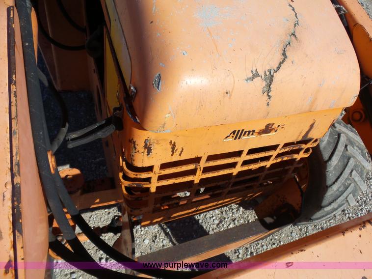 image for item BL9709 Allmand TLB325 backhoe