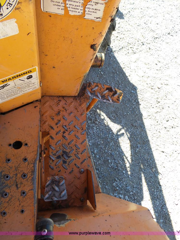 image for item BL9709 Allmand TLB325 backhoe