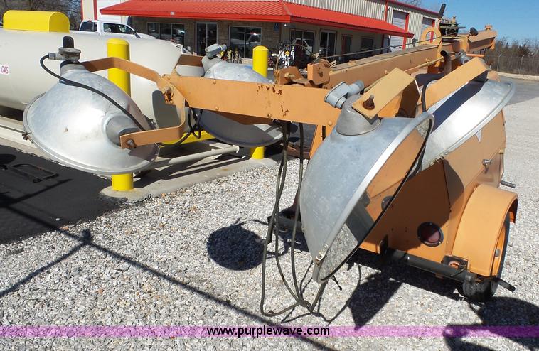 image for item BL9711 Allmand NLPKFMXZ light plant