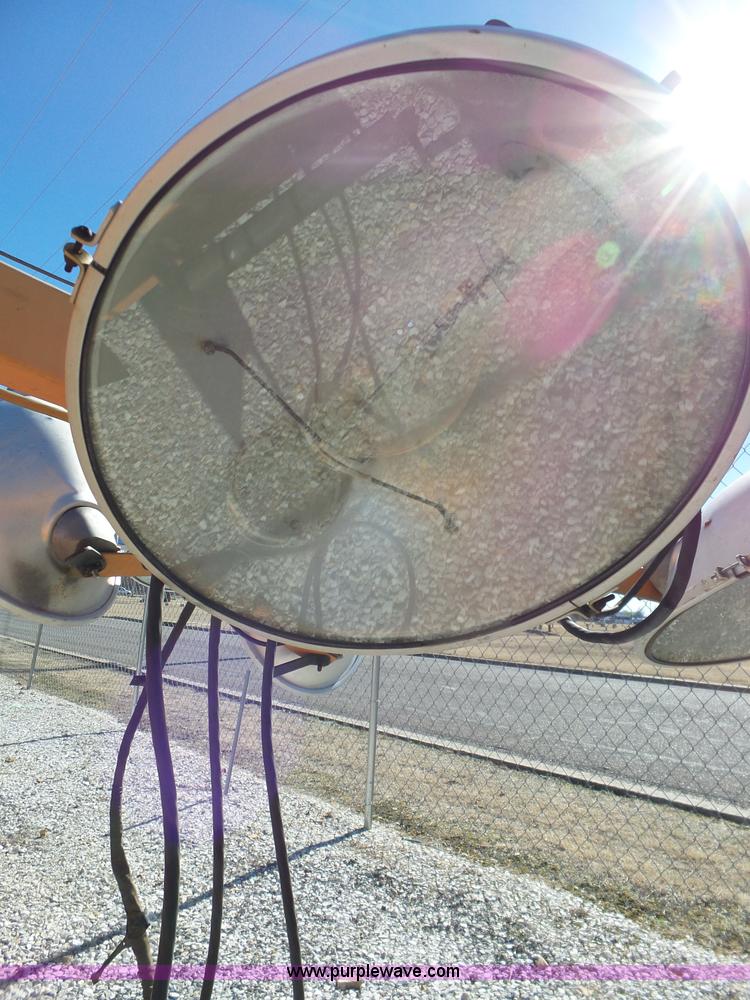 image for item BL9711 Allmand NLPKFMXZ light plant