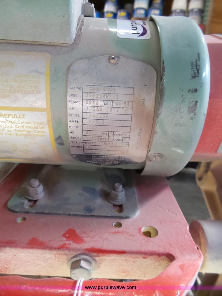 image for item BL9715 Tile saw