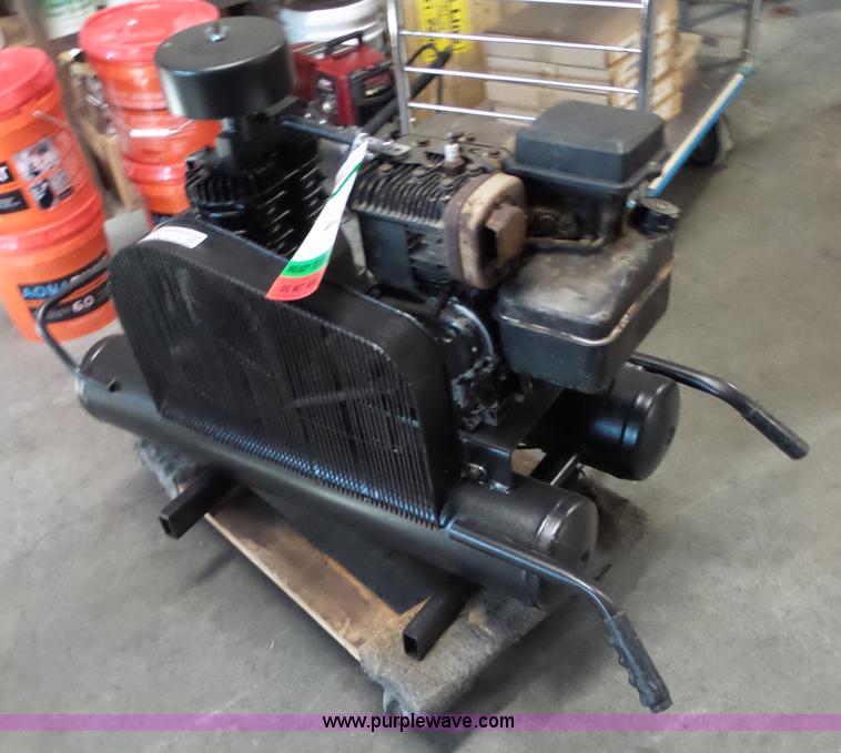 image for item BL9716 Air compressor