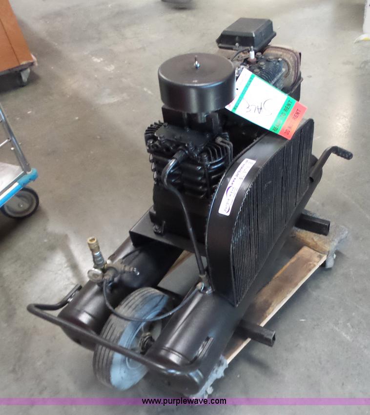image for item BL9716 Air compressor