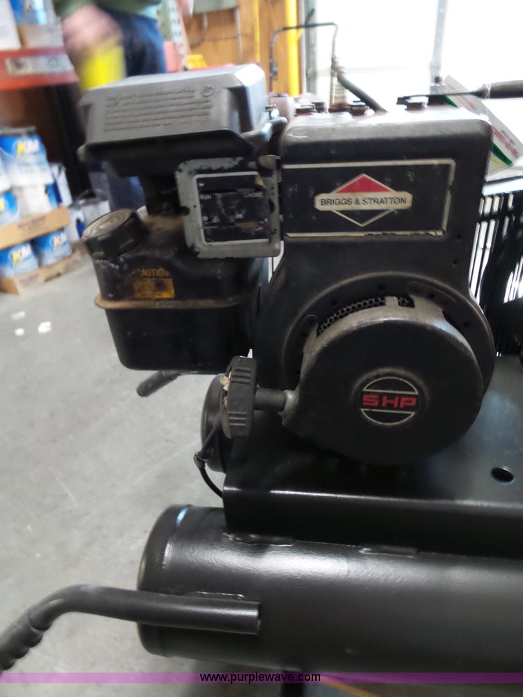 image for item BL9716 Air compressor